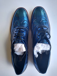 Ladies 11 Gents 10 US | 9 UK | 43 EU Blue metallic brogue shoes (SAMP1)