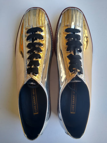 Ladies 11 Gents 10 US | 9 UK | 43 EU Two-Tone Silver and Gold Bowling Shoes (SAMP10)
