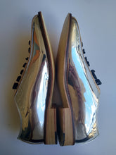 Ladies 11 Gents 10 US | 9 UK | 43 EU Two-Tone Silver and Gold Bowling Shoes (SAMP10)
