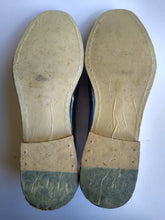 Ladies 11 Gents 10 US | 9 UK | 43 EU Two-Tone Silver and Gold Bowling Shoes (SAMP10)