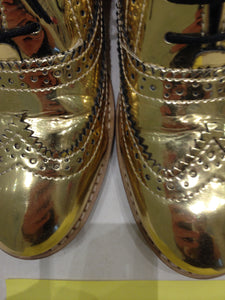 Ladies 5.5 Gents 4 US | 3 UK | 35/36 EU gold/mirror (sample sale) A8