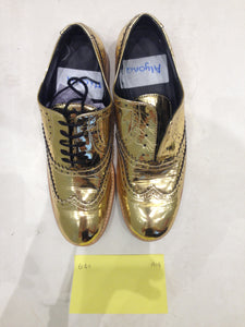 Ladies 8.5 Gents 7 US | 6 UK | 39 EU gold/mirror (sample sale) A14